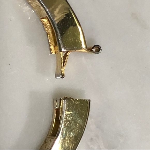 Channel Set Rhinestone Bracelet - Picture 6 of 8